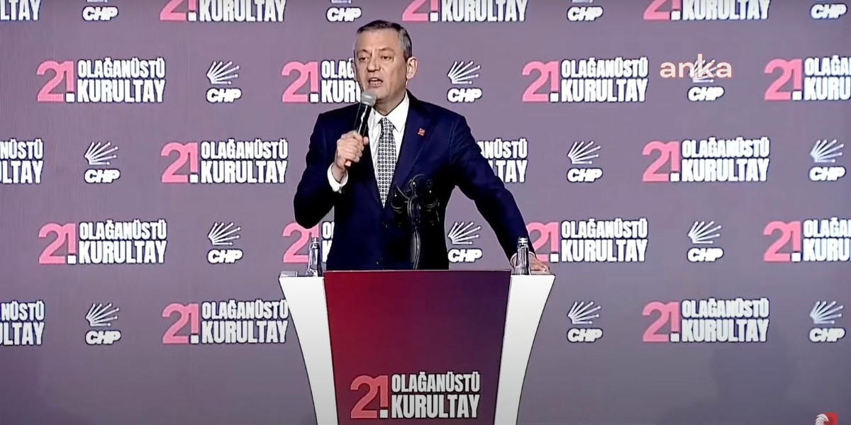 CHP'de kurultay günü. Yeniden genel başkan seçilen Özgür Özel: 